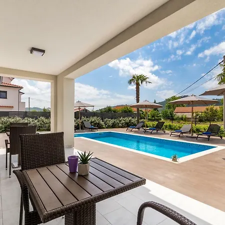 Villa Mia Opatija Drazice Grobnik (Cavle)