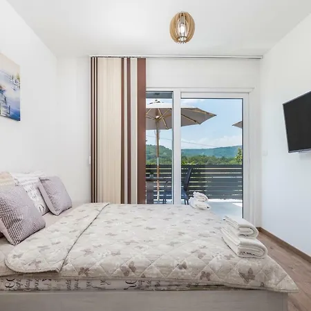 Mia Opatija Drazice * Grobnik (Cavle)